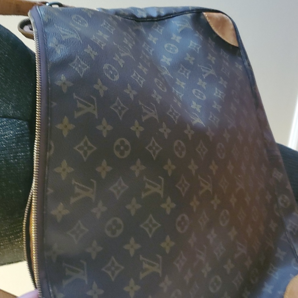 SOLD! ๐ฏ Authentic Louis Vuitton M51112 Ballad Monogram Shoulder Bag - Picture 12 of 17